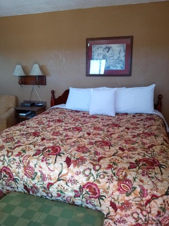 Riverview Motel Mammoth Spring Exterior foto
